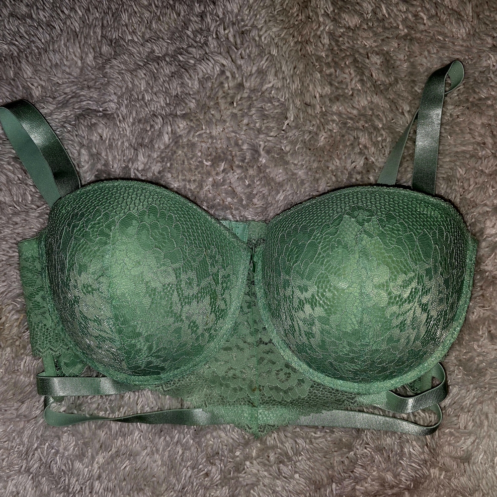 Elegant Lace Underwire Bra - Green